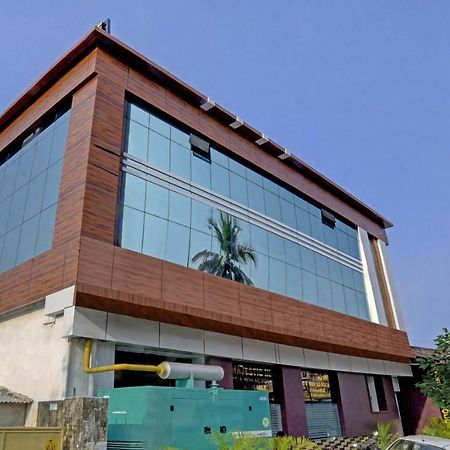Treebo Trip Majestic Inn Thampanoor Thiruvananthapuram Zewnętrze zdjęcie