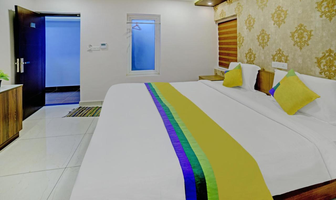 Treebo Trip Majestic Inn Thampanoor Thiruvananthapuram Zewnętrze zdjęcie