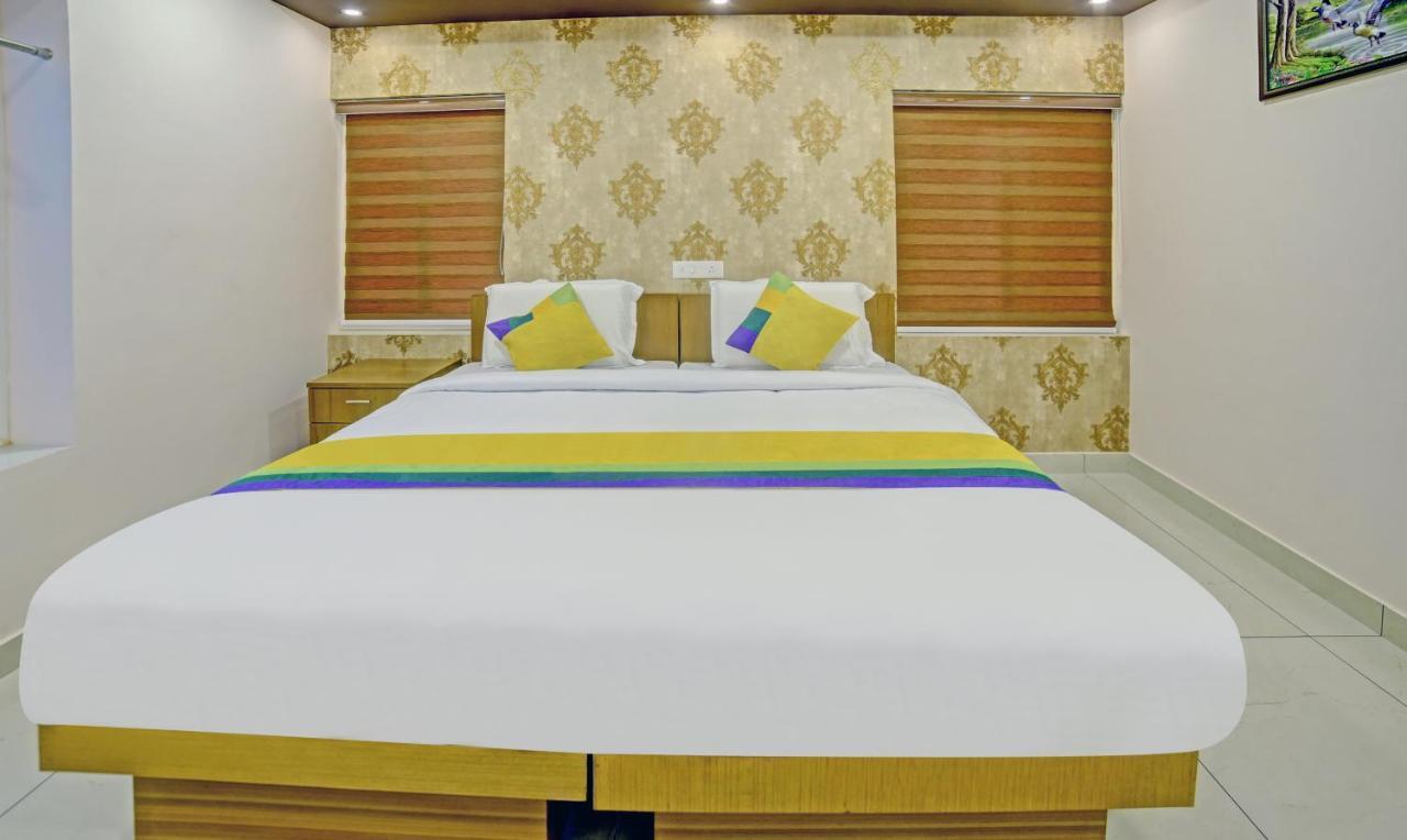 Treebo Trip Majestic Inn Thampanoor Thiruvananthapuram Zewnętrze zdjęcie