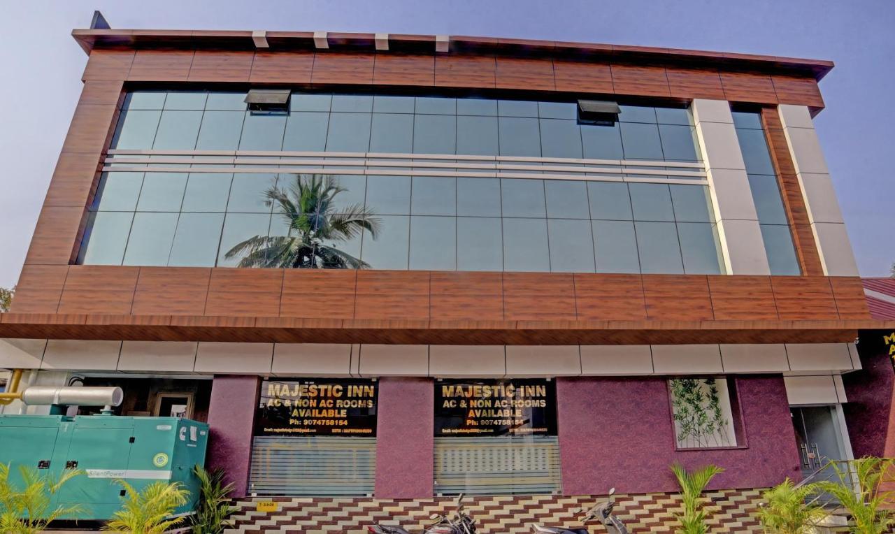Treebo Trip Majestic Inn Thampanoor Thiruvananthapuram Zewnętrze zdjęcie