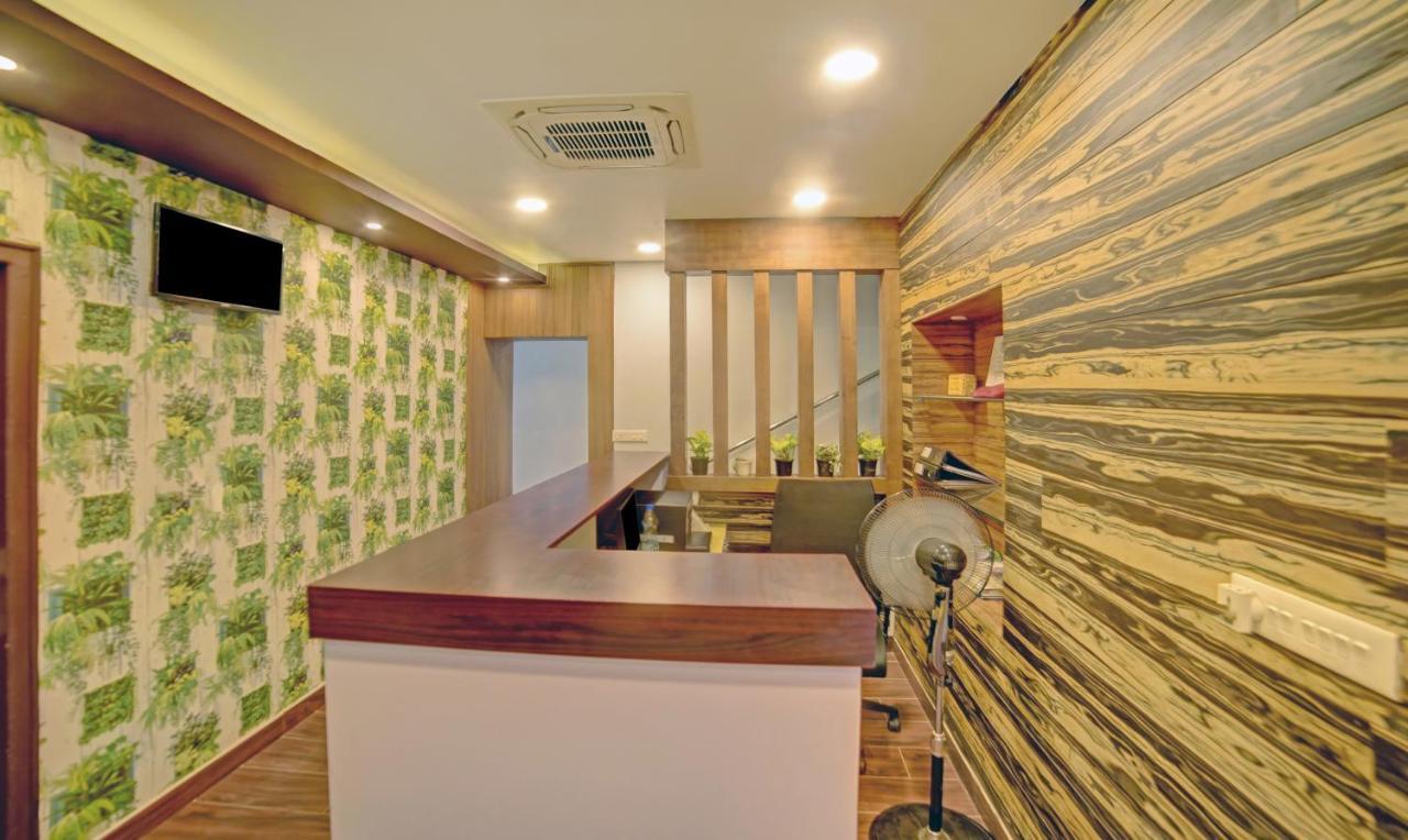 Treebo Trip Majestic Inn Thampanoor Thiruvananthapuram Zewnętrze zdjęcie